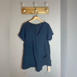 Romper navy size M (item#0033)